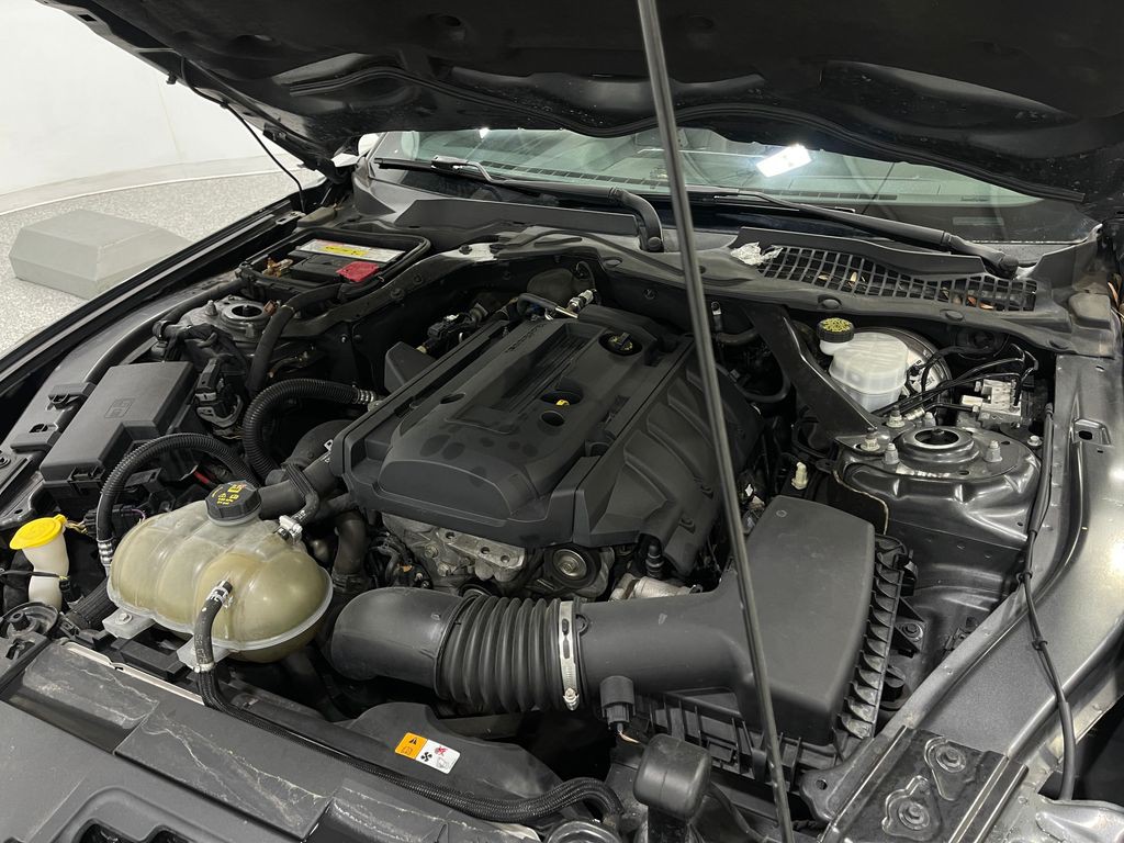 2018 Ford Mustang Image 26