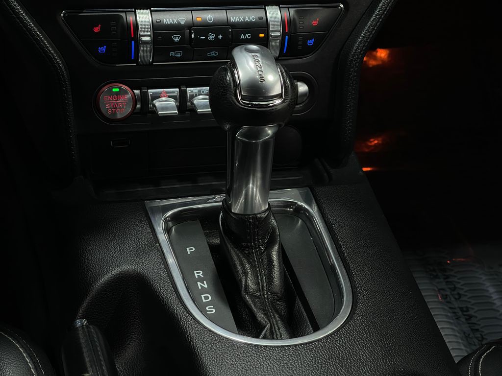 2018 Ford Mustang Image 27