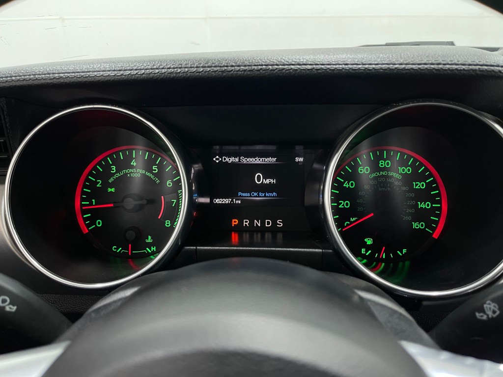 2018 Ford Mustang Image 22