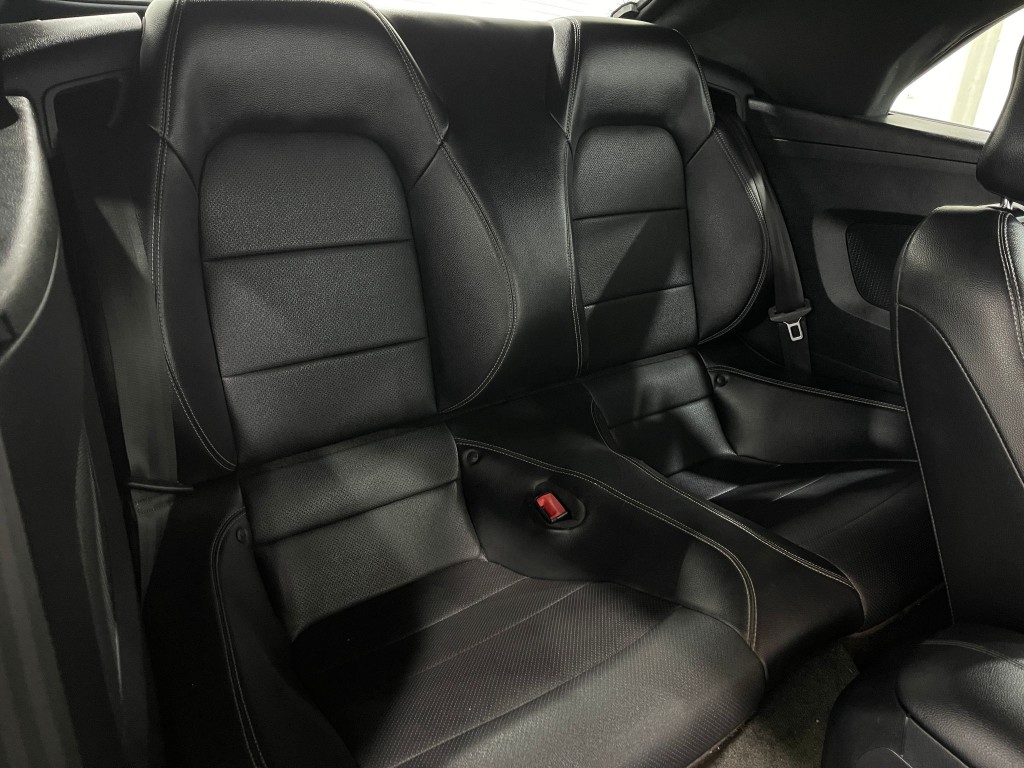 2018 Ford Mustang Image 29