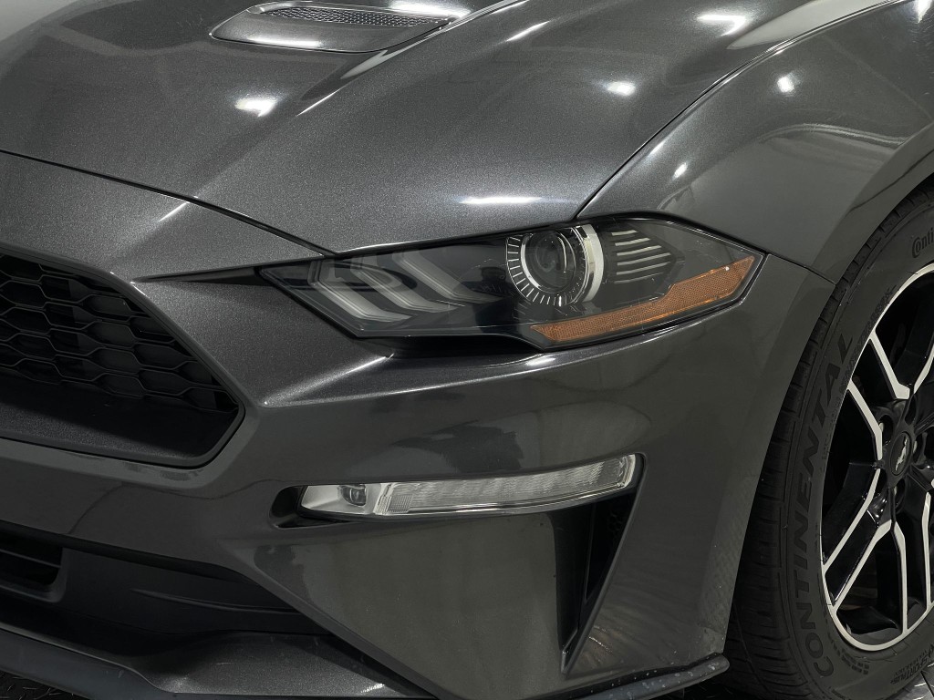 2018 Ford Mustang Image 31