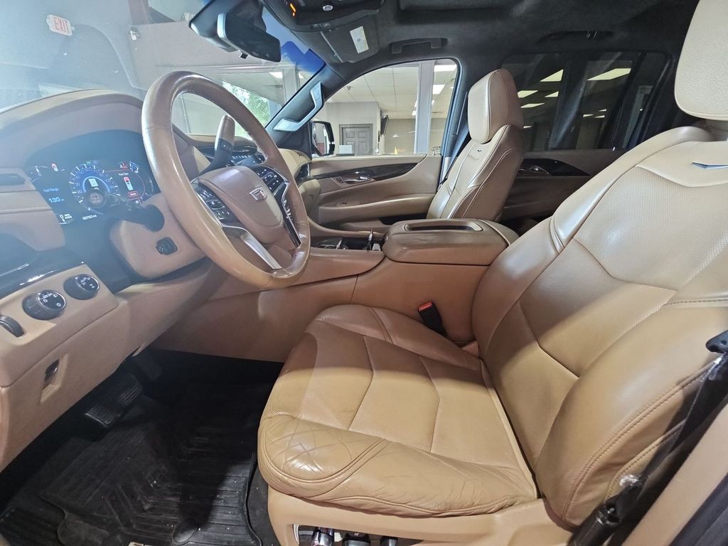 2018 Cadillac Escalade Image 7