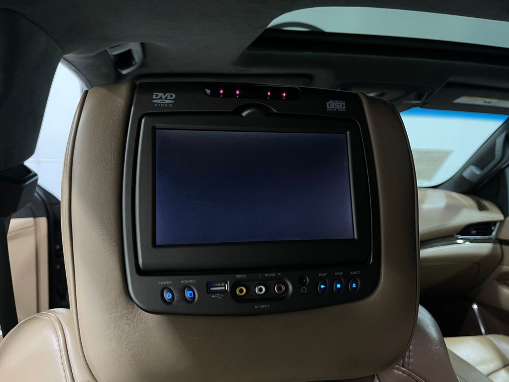 2018 Cadillac Escalade Image 14