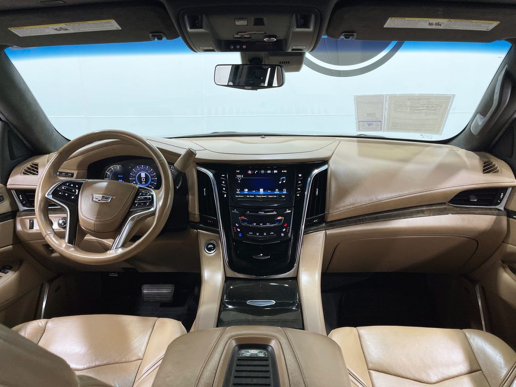 2018 Cadillac Escalade Image 22