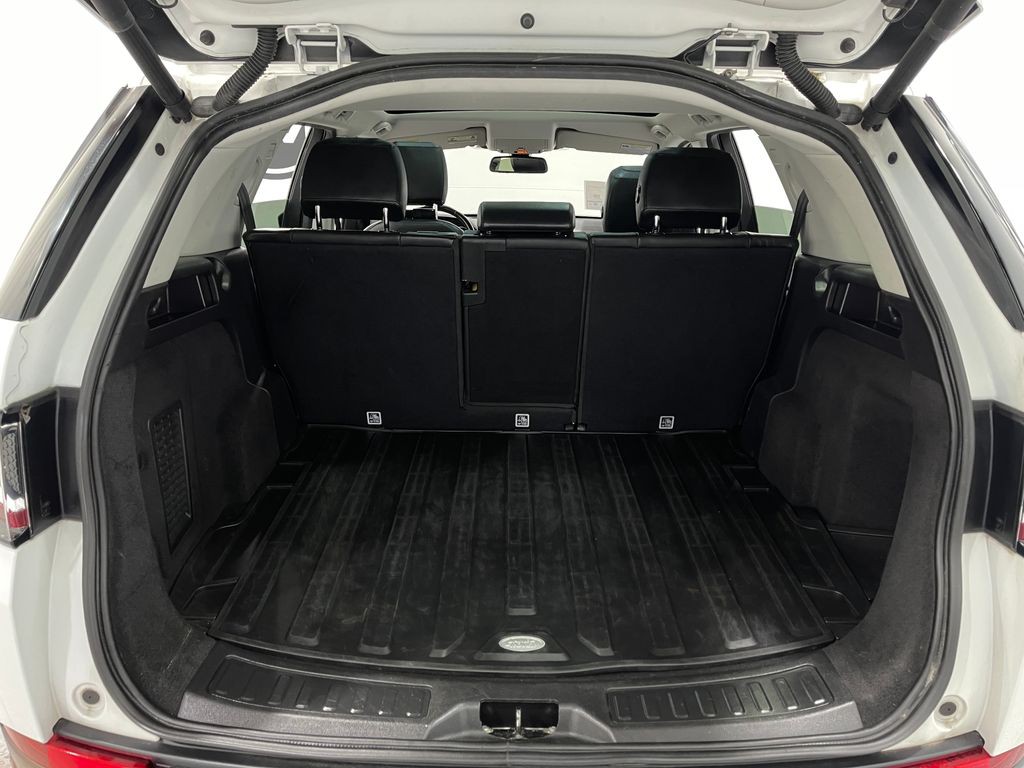 2019 Land Rover Discovery Sport Image 26