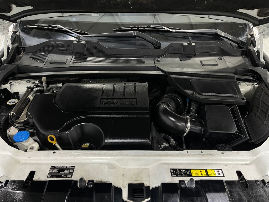 2019 Land Rover Discovery Sport Image 27