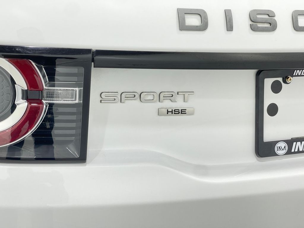 2019 Land Rover Discovery Sport Image 39
