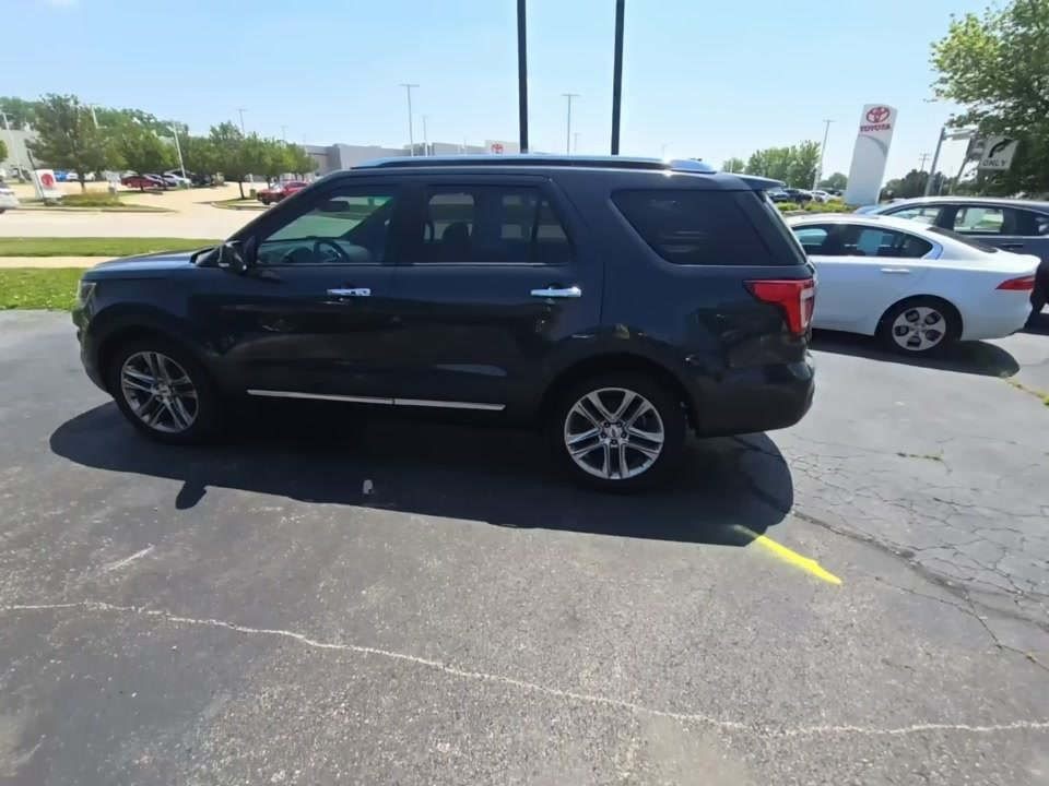 2017 Ford Explorer Image 4