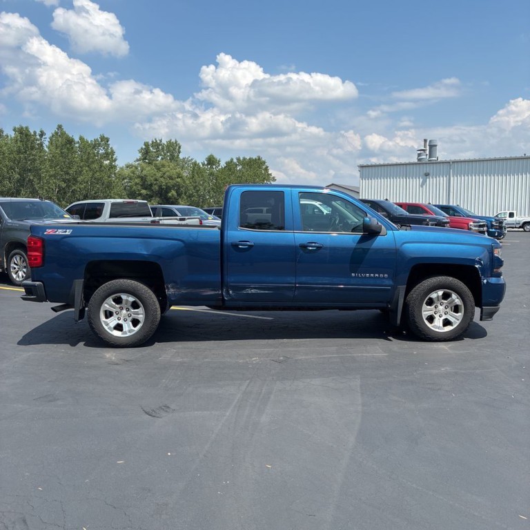 2017 Chevrolet Silverado 1500 Image 4