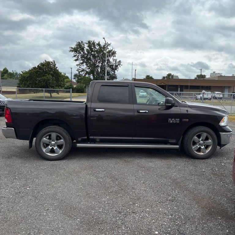 2017 RAM 1500 Image 4