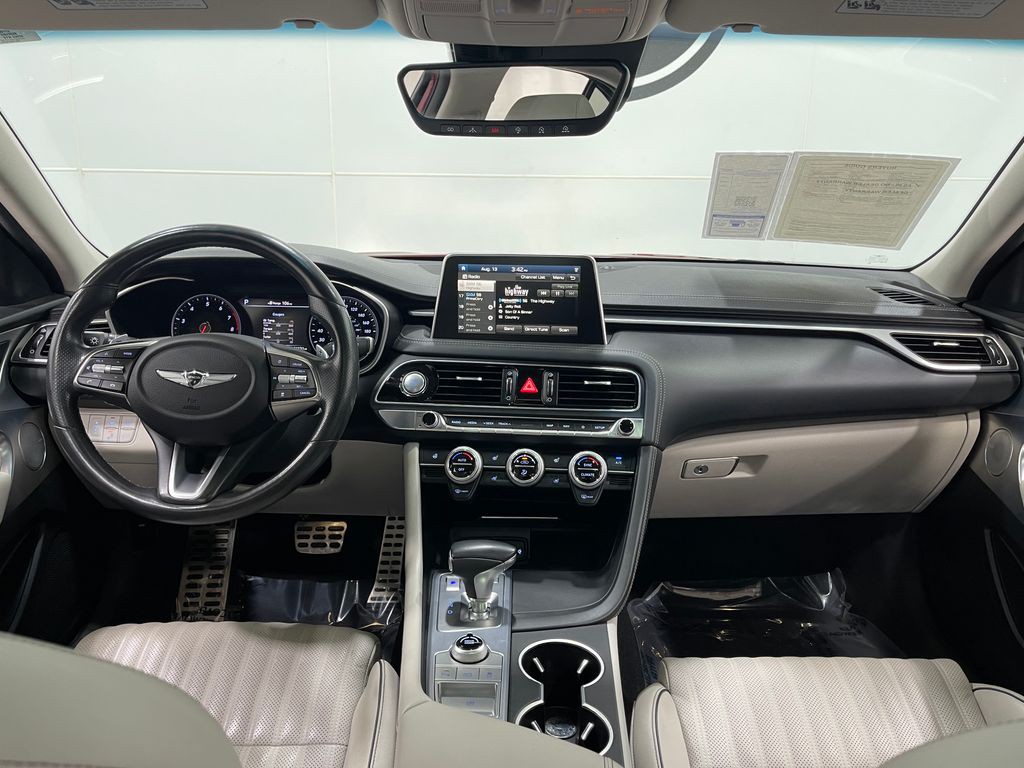 2019 Genesis G70 Image 20