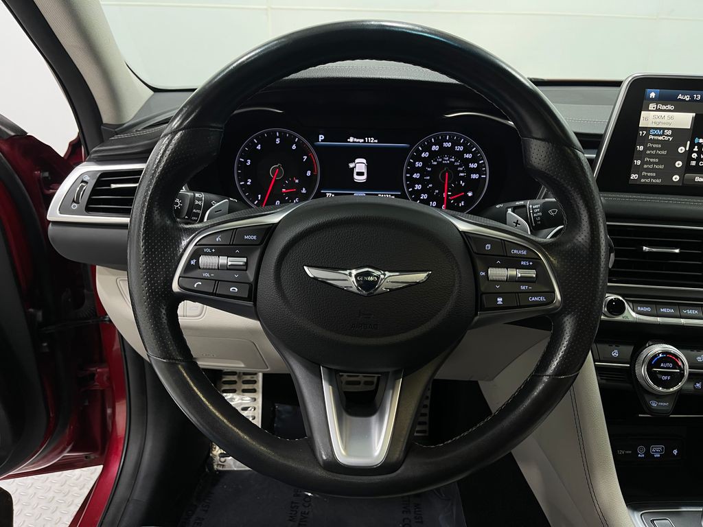 2019 Genesis G70 Image 23