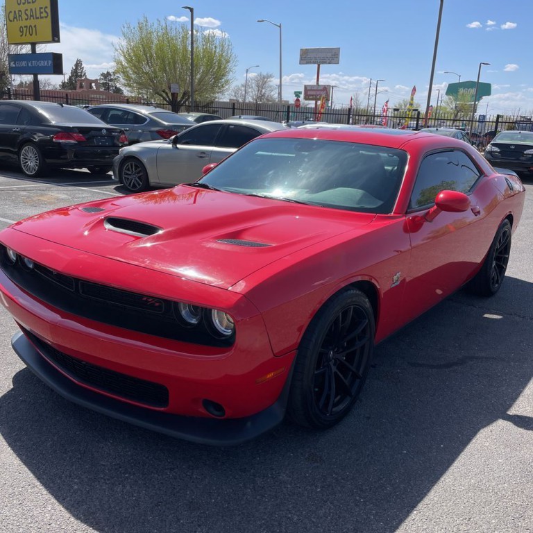 2019 Dodge Challenger Image 3