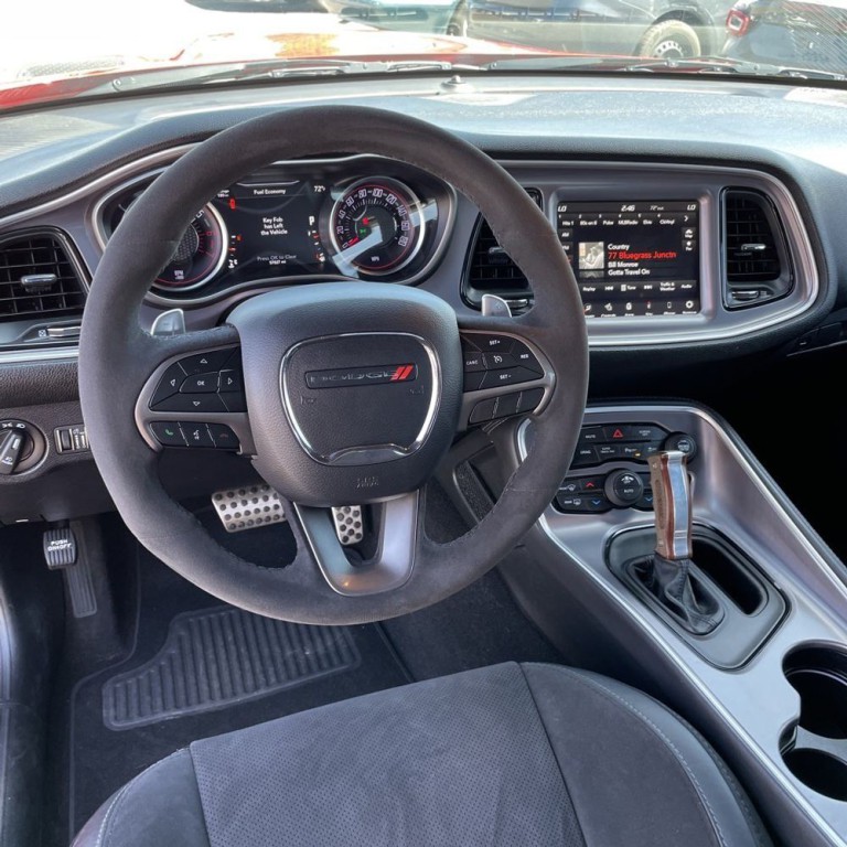 2019 Dodge Challenger Image 11