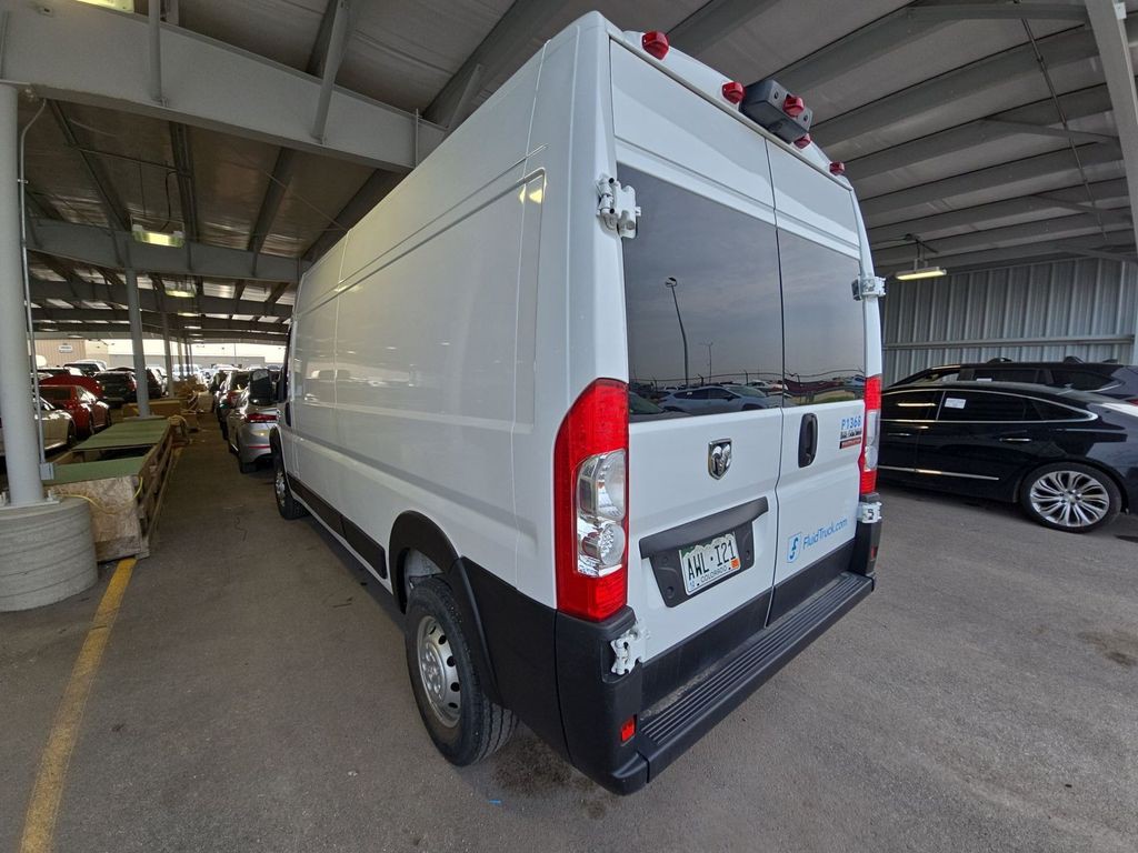 2021 RAM Promaster Image 6