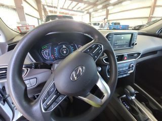 2019 Hyundai Santa Fe Image 11