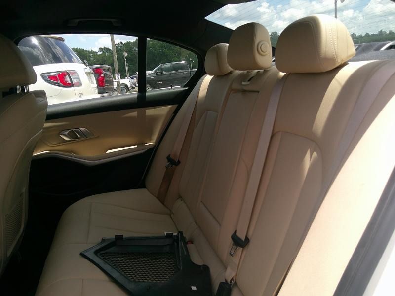 2020 BMW 3 Series Image 12