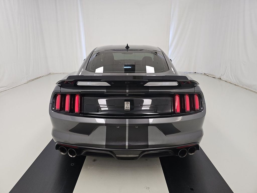 2020 Ford Mustang Image 5