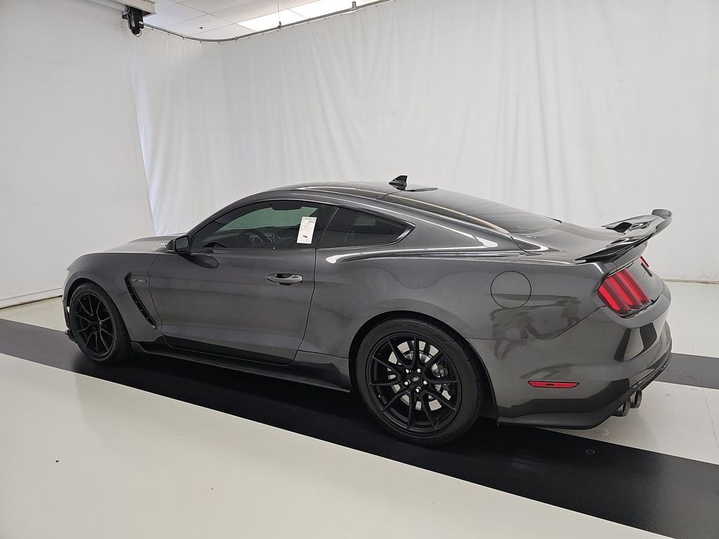 2020 Ford Mustang Image 6