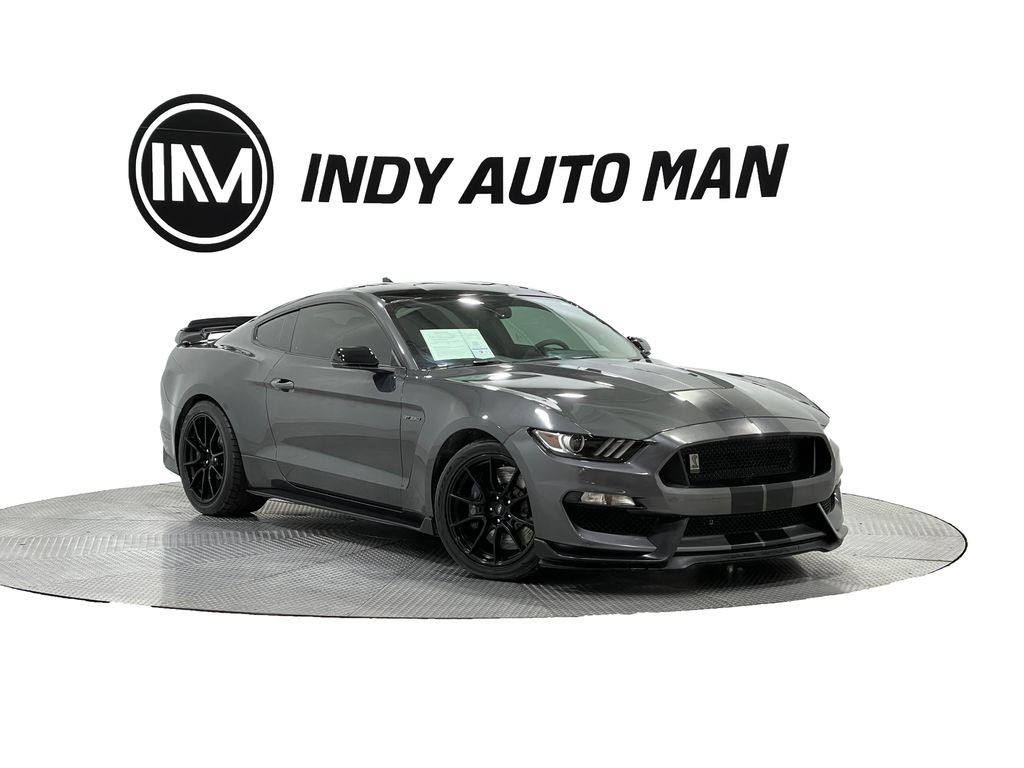 2020 Ford Mustang Image 1