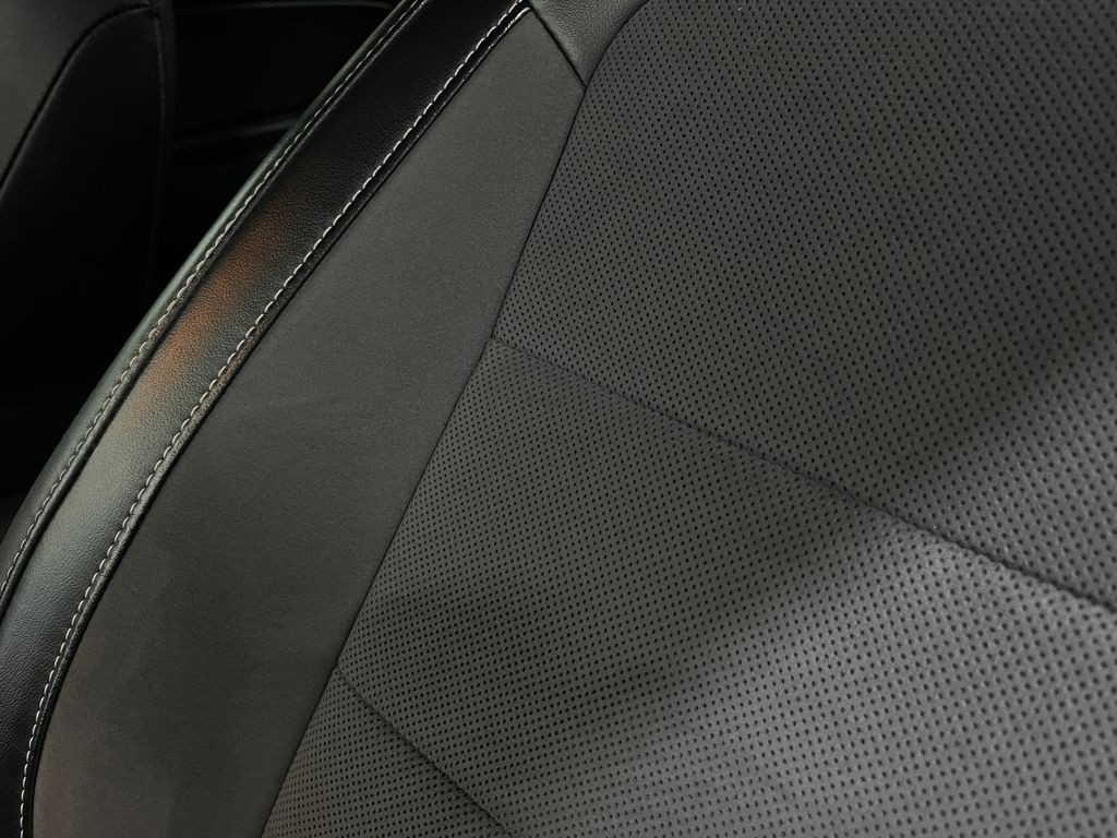 2020 Ford Mustang Image 17