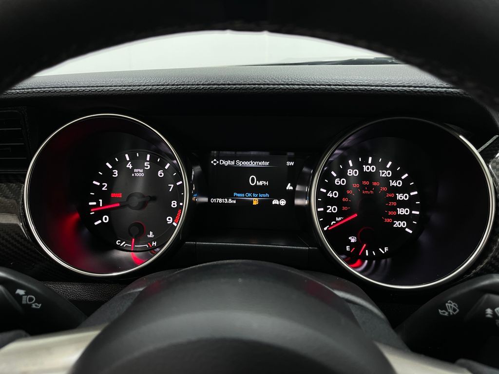 2020 Ford Mustang Image 22