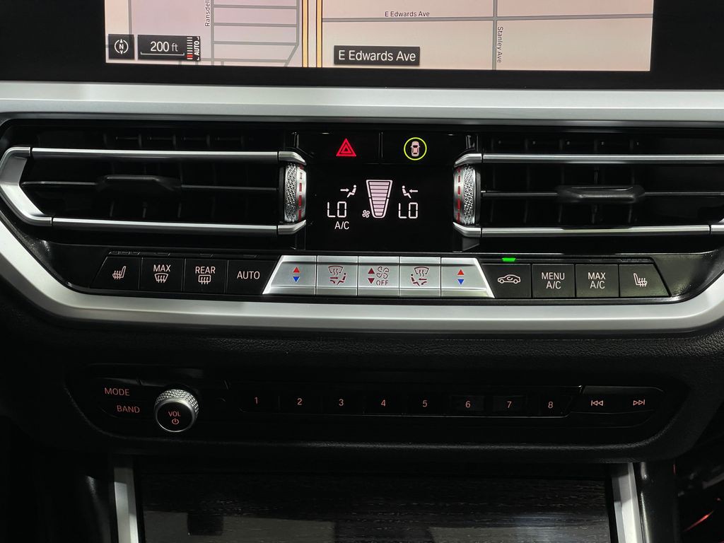 2020 BMW 3 Series Image 26