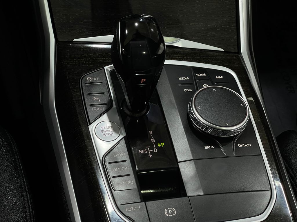 2020 BMW 3 Series Image 30