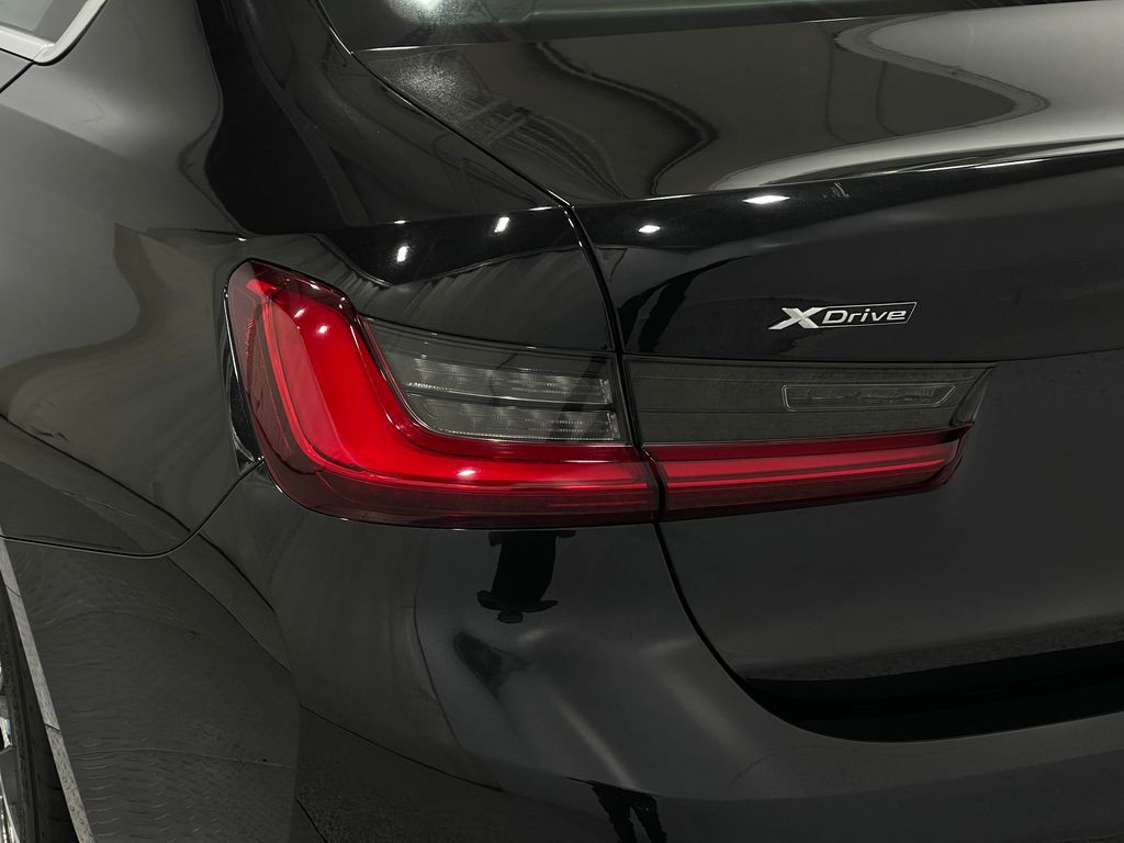 2020 BMW 3 Series Image 35