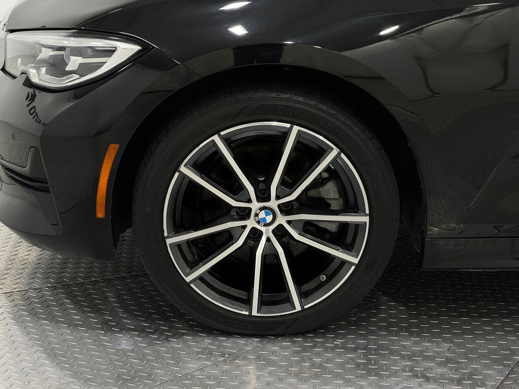 2020 BMW 3 Series Image 36