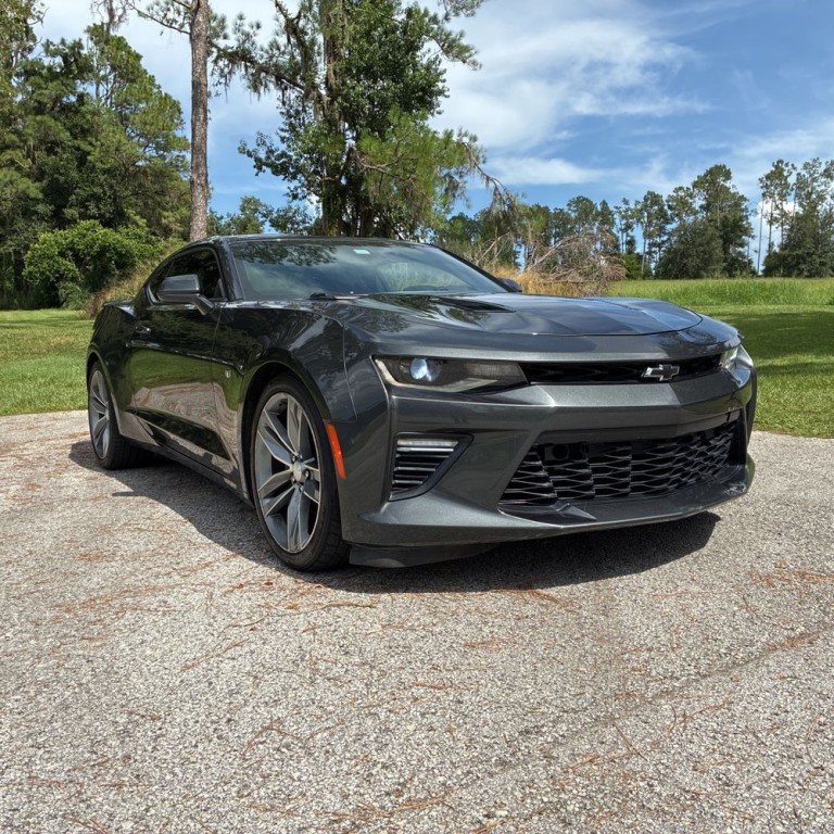 2016 Chevrolet Camaro Image 1