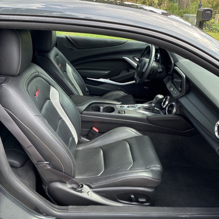 2016 Chevrolet Camaro Image 10