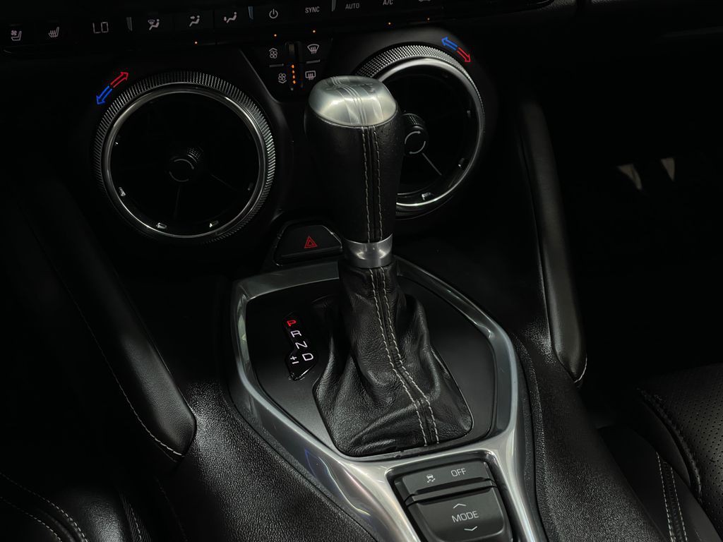 2016 Chevrolet Camaro Image 27