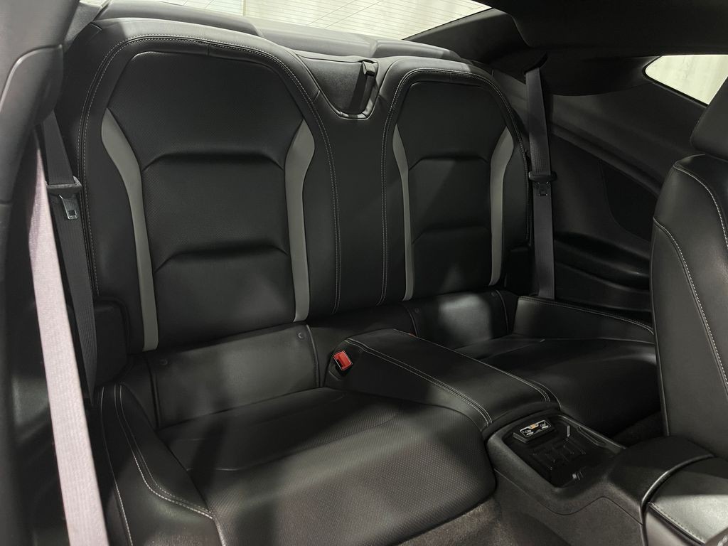 2016 Chevrolet Camaro Image 29