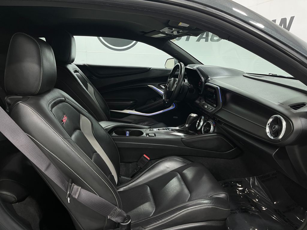 2016 Chevrolet Camaro Image 30