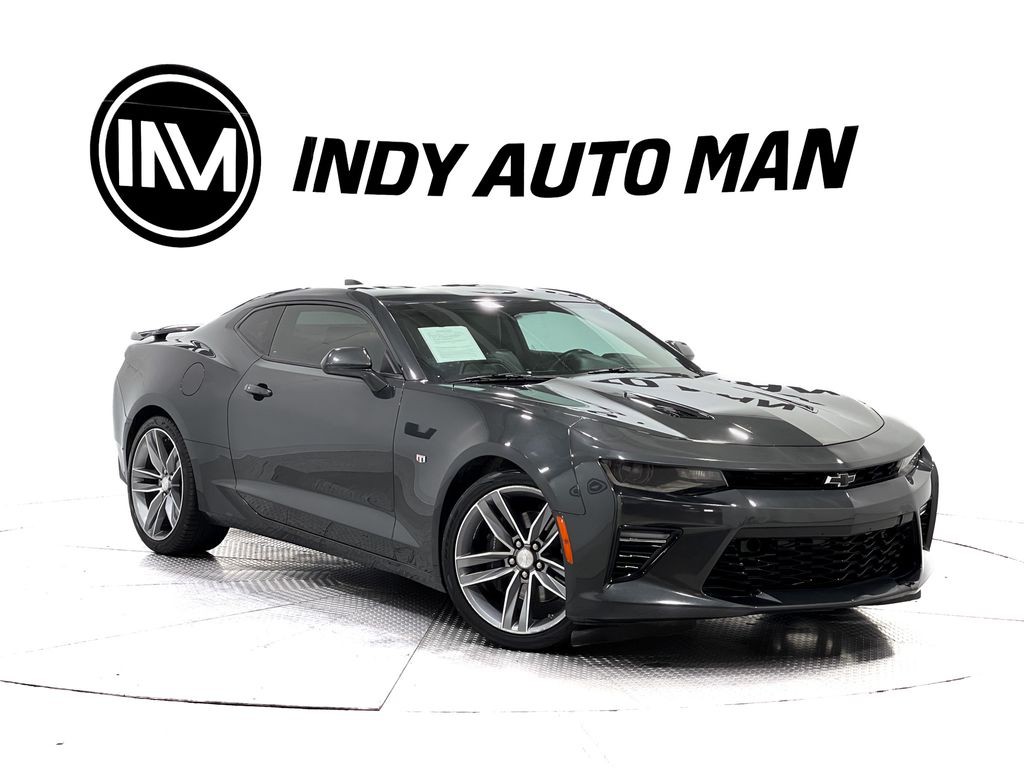 2016 Chevrolet Camaro Image 2