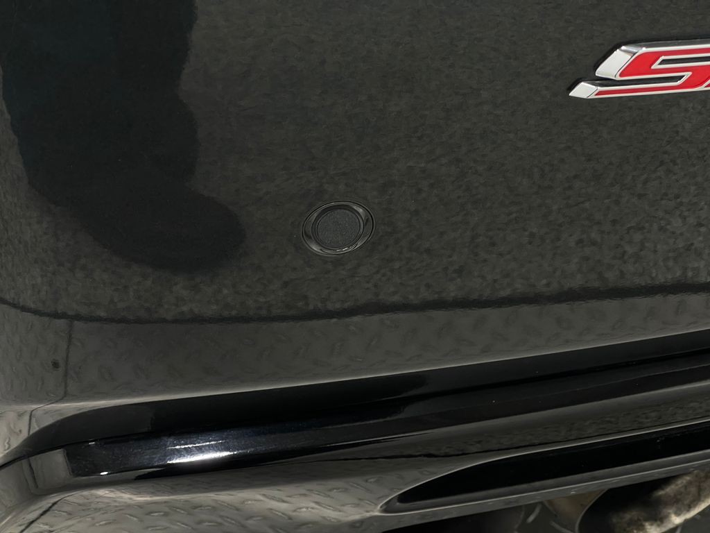 2016 Chevrolet Camaro Image 11