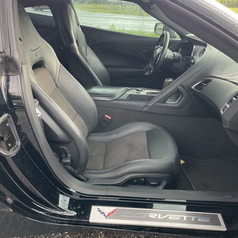 2016 Chevrolet Corvette Image 10