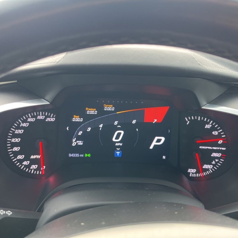 2016 Chevrolet Corvette Image 12