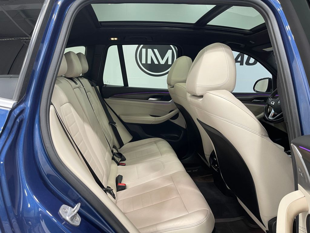 2019 BMW X3 Image 32