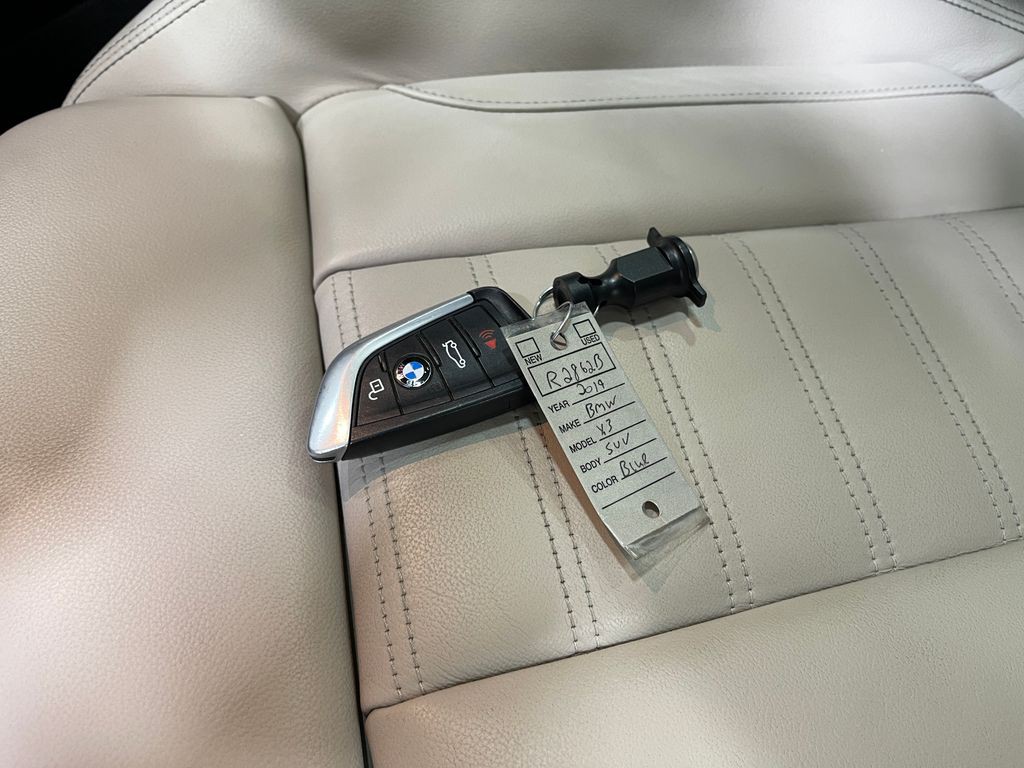 2019 BMW X3 Image 38