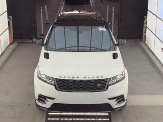 2019 Land Rover Range Rover Image 2