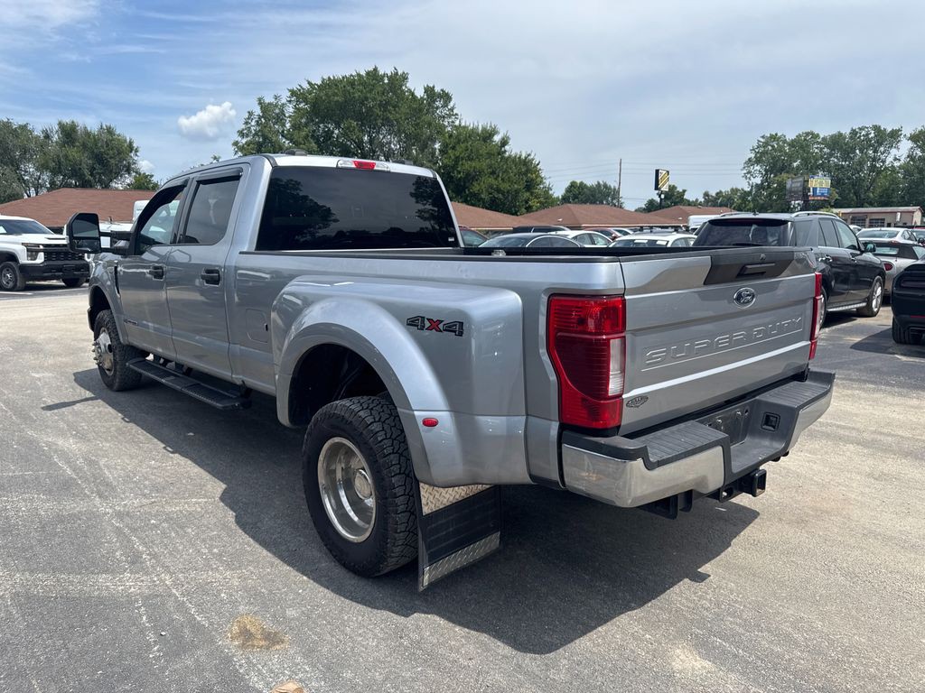 2022 Ford F-350 Image 6
