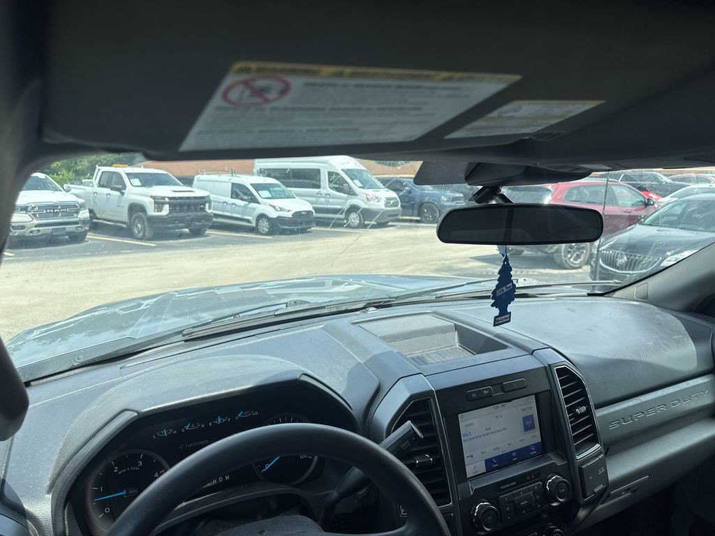 2022 Ford F-350 Image 8