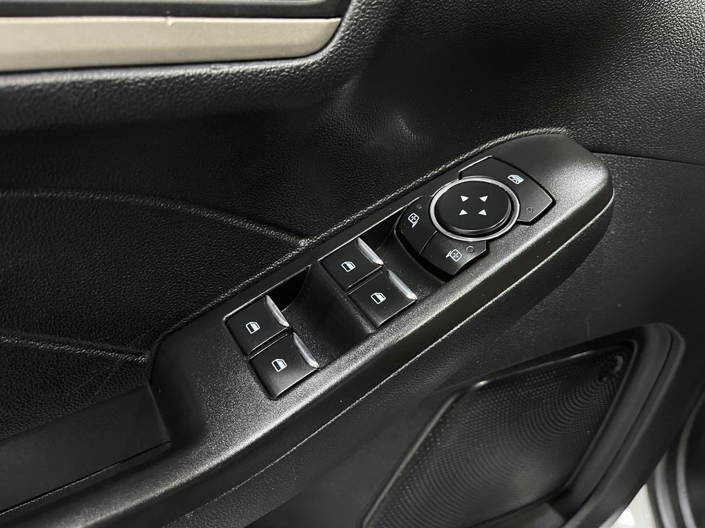 2021 Ford Escape Image 15