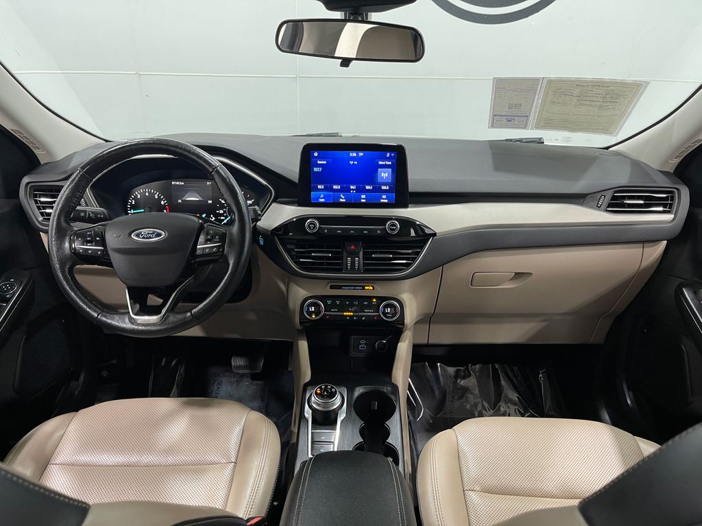 2021 Ford Escape Image 18