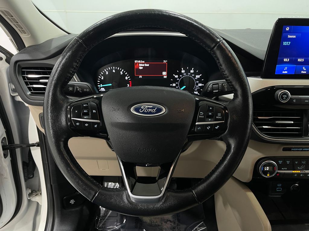 2021 Ford Escape Image 21