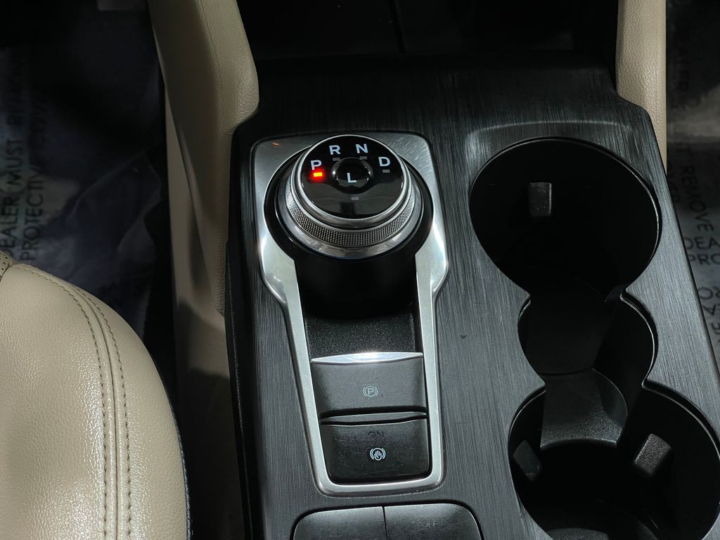 2021 Ford Escape Image 28