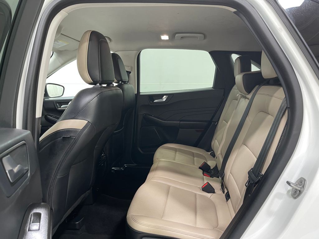 2021 Ford Escape Image 29