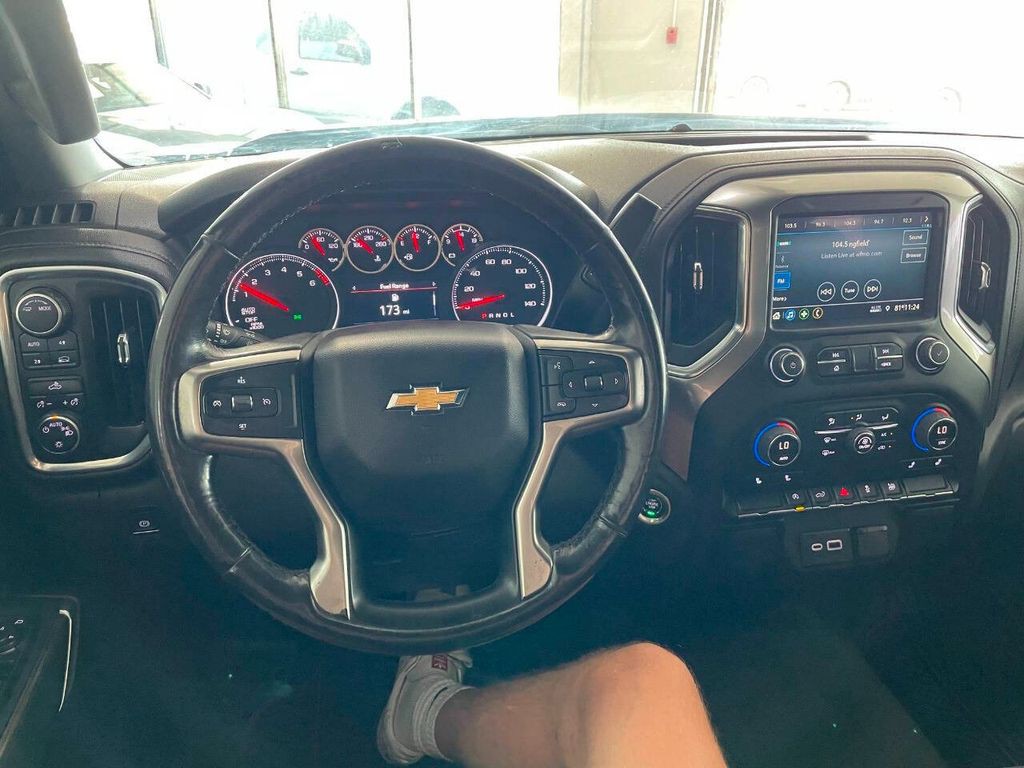 2022 Chevrolet Silverado 1500 Image 13